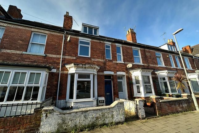 Thumbnail Terraced house for sale in 10 Drake Street, Gainsborough, Lincolnshire