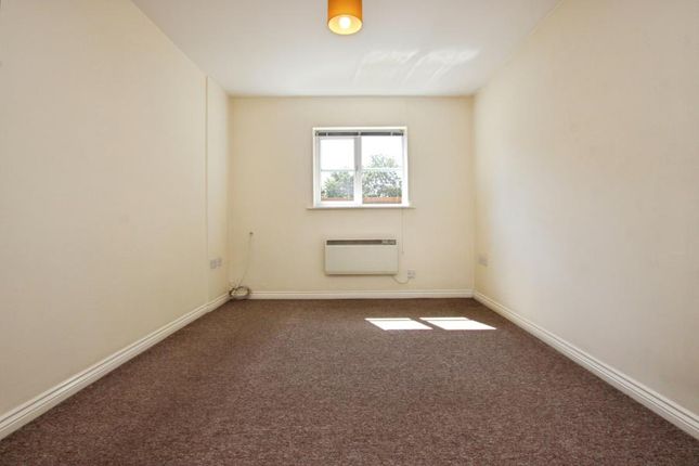 24, Snowberry Close, Bristol photo 4