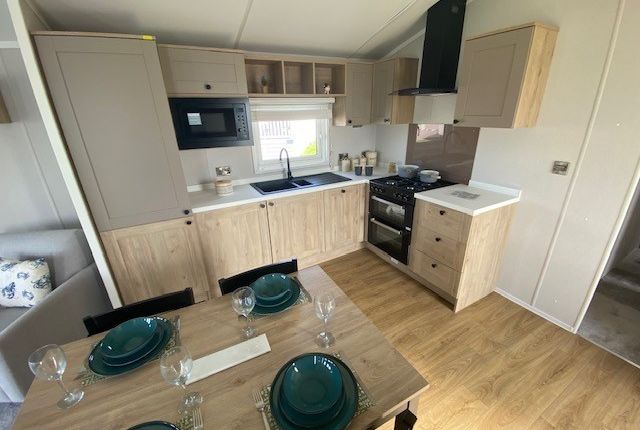 Ashbourne Heights Holiday Park, A515, Ashbourne photo 2