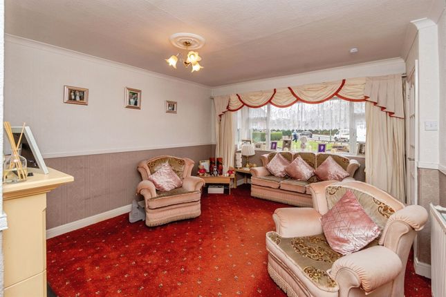 7, Bloxwich Lane, Walsall photo 3