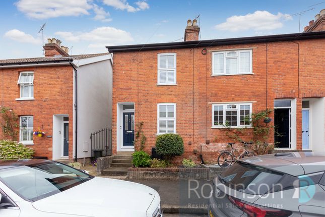 Thumbnail Terraced house for sale in College Glen, Maidenhead, Berkshire