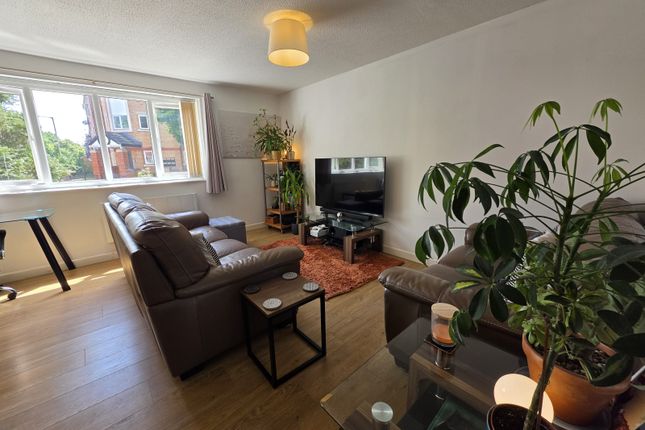 328A Stretford Road, Hulme, Manchester photo 4