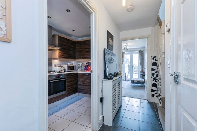46, Ridleys Close, Leicester photo 3