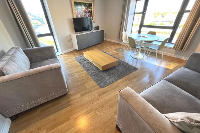 25 Baltic Quay, Gateshead photo 2
