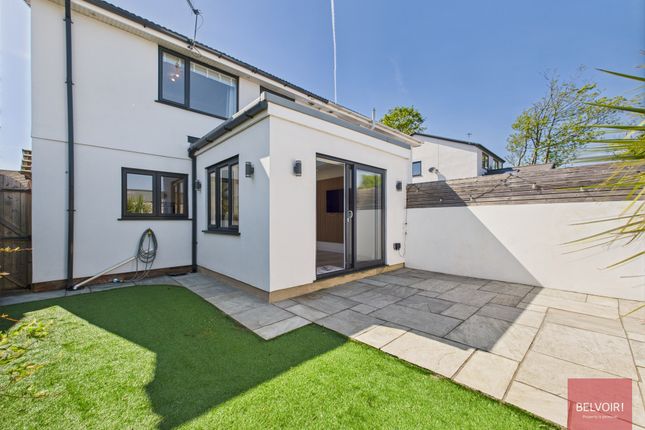 19, Melcorn Drive, Swansea photo 2