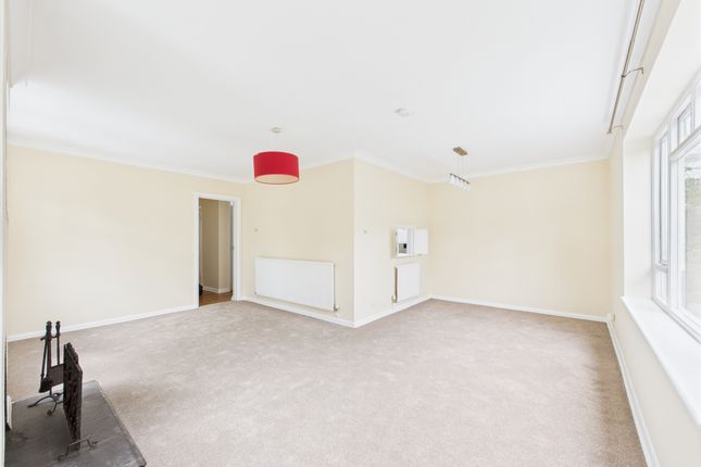 Tamaris, Juniper Lane, High Wycombe photo 4