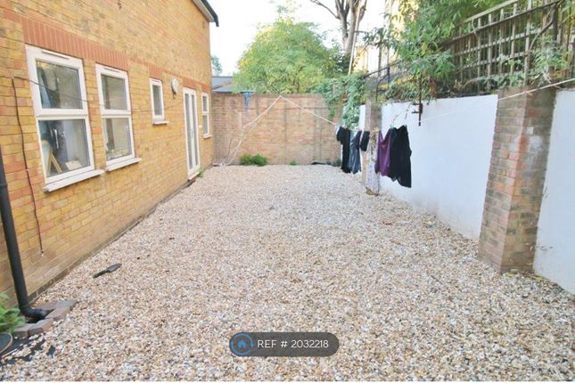 Detached house to rent in Chester Crescent, London