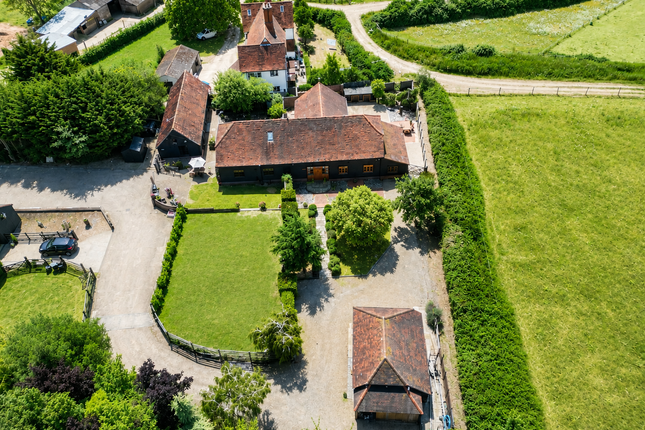 Parvills Farm,Buzzards View, Epping photo 3