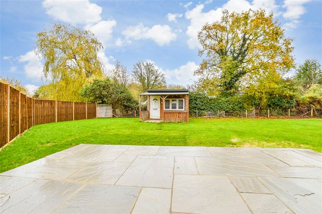 Willow Crescent Staplehurst, Tonbridge photo 2