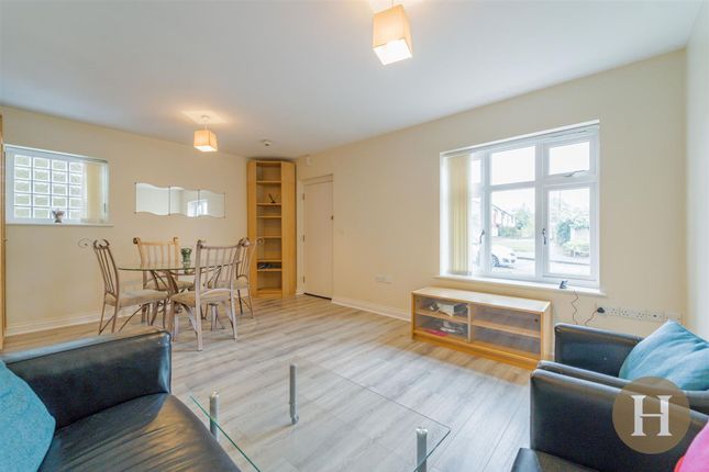 115 Metchley Drive, Birmingham photo 4