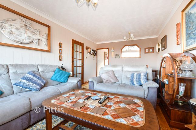 50, Blythe Way, Shanklin photo 4