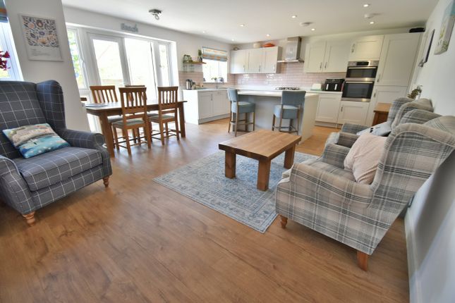 1, Verdure Gardens, Ferndown photo 2
