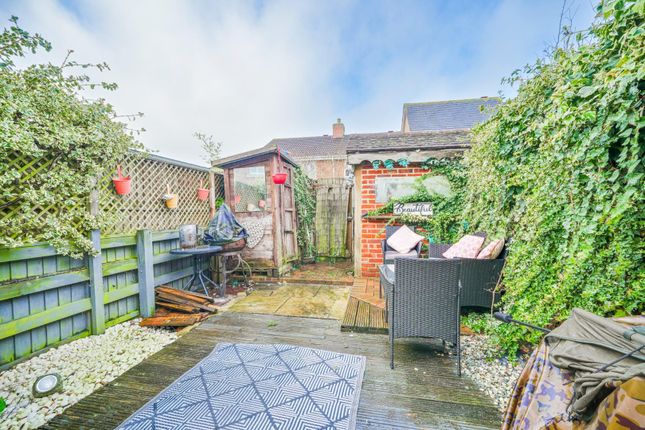 38, Windsor Road, Leighton Buzzard photo 4