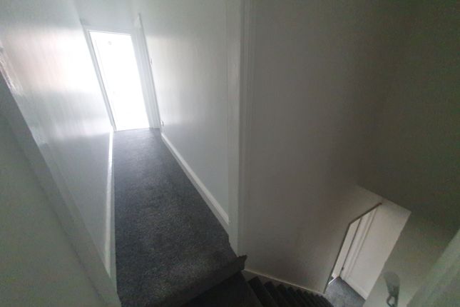 39, Crown Streer, Derby  photo 2
