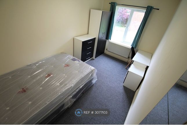 Orchard Lodge A North Hill Road, Leeds photo 4