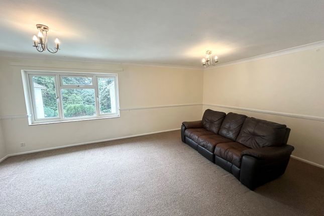 Flat 15, Bournemouth photo 3