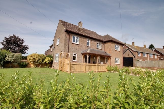 Thumbnail Semi-detached house to rent in Hamsland, Horsted Keynes, Haywards Heath, West Sussex