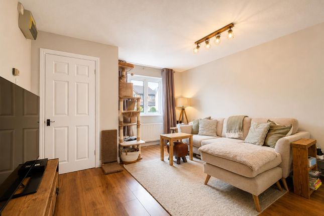 15, Half Moon Meadow, Hemel Hempstead photo 4