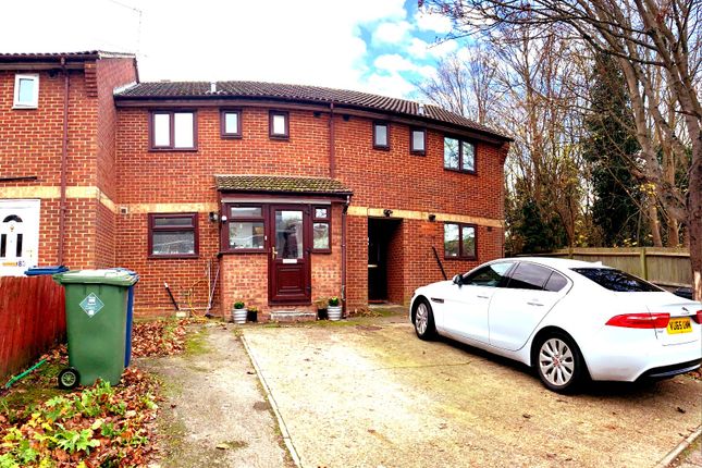 Rayners Lane, Harrow Ha2 0Ra    Terraced   3 Bedroom , 2 Bathroom 1 Reception Room.  Freehold For Sale Â£495000