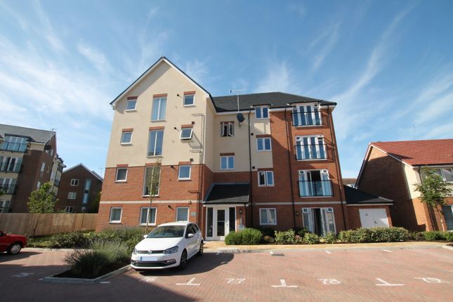 Thumbnail Flat for sale in Monarch Way, Shoreham-By-Sea