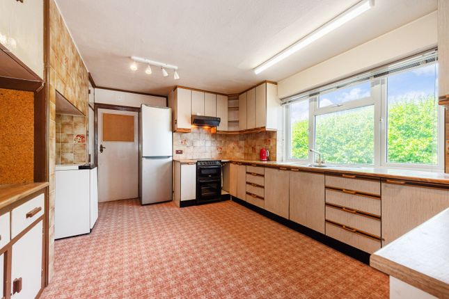 29, Sea Drive, Felpham photo 4