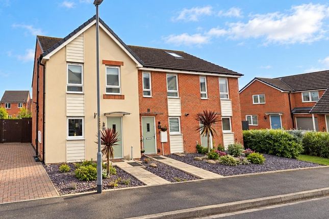 3-bed terraced on Pottery Wharf, Stockton-On-Tees, £135,000