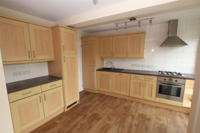 3 Summerlands Court, Heavitree Road, Exeter photo 4