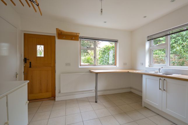 Detached bungalow to rent in 73 Westgate, Chichester, West Sussex