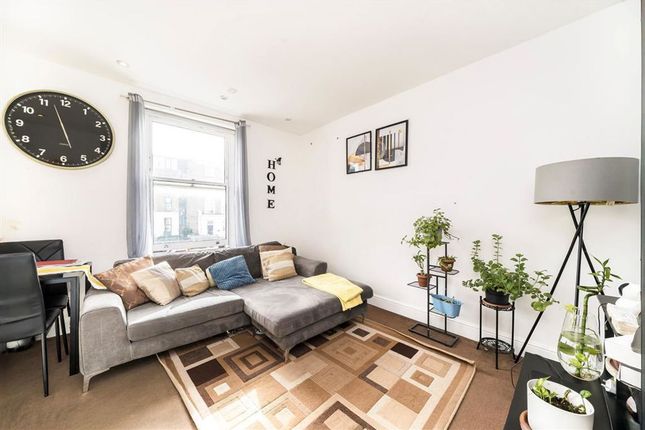 417E, New Cross Road, London photo 2