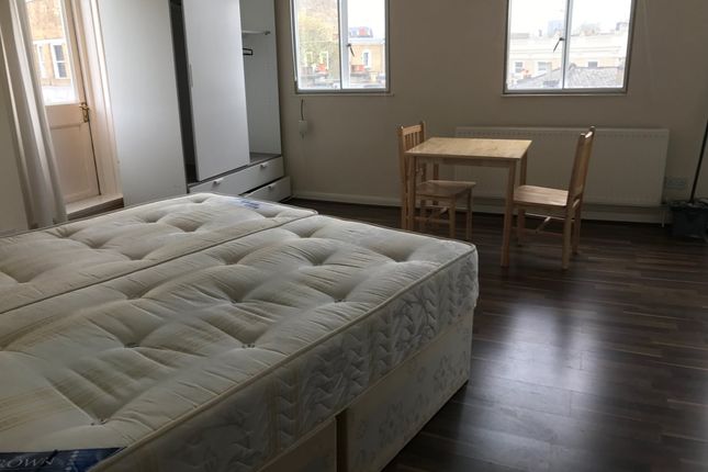 3@2a, Hogarth Road, Earls Court photo 2