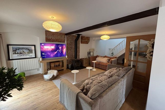 4 The Coach House, Brecon photo 3