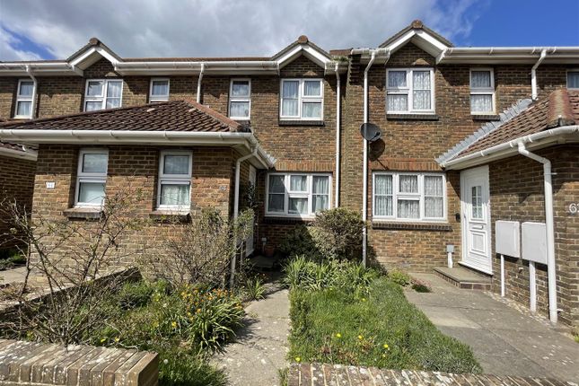 Terraced house to rent in Collingwood Close, Eastbourne