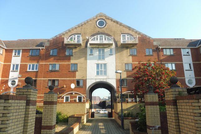186, Maritime Quarter photo 2