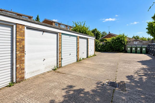 Flat 4, 321, Walton Road, Walton-on-the-Naze photo 2