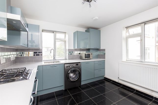 Thumbnail Flat to rent in Harrier Avenue, London
