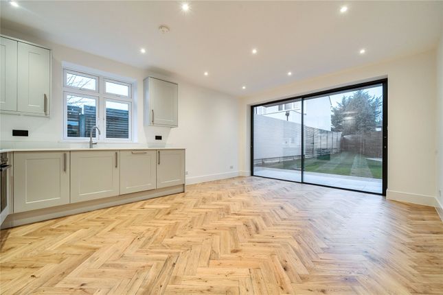 251B, Ladysmith Road, Enfield photo 3