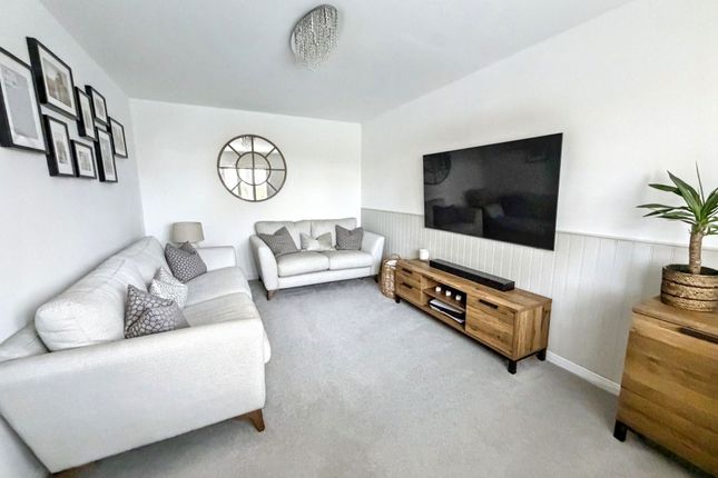 Fairhaven Way, Cramlington photo 2