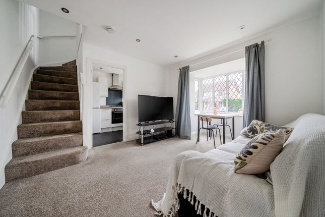 55, Astral Close, Henlow photo 4