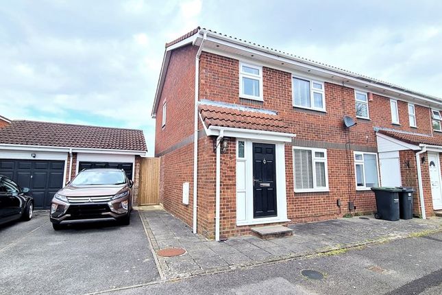 End terrace house for sale in Heather Close, Gosport