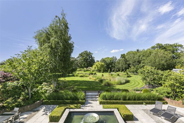 Mulberry House,, Wild Hill Road, Hertfordshire photo 4