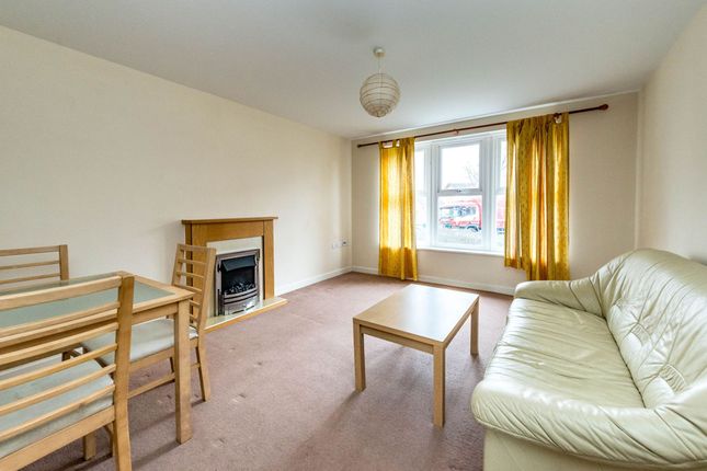 44 Middlepeak Way, Sheffield photo 2