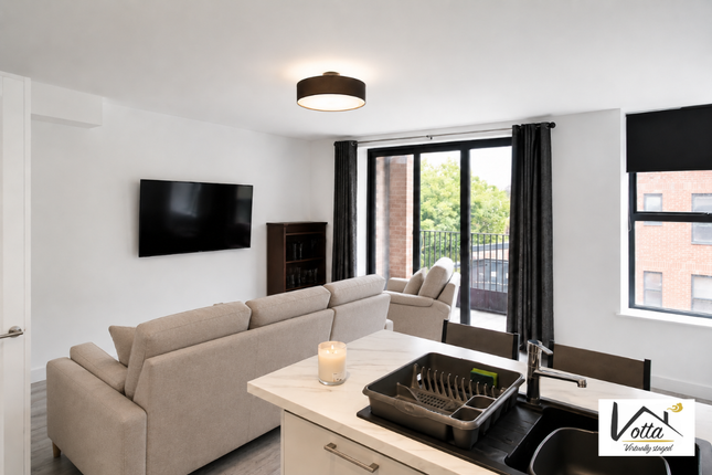 10 Charles Court, Margate photo 4