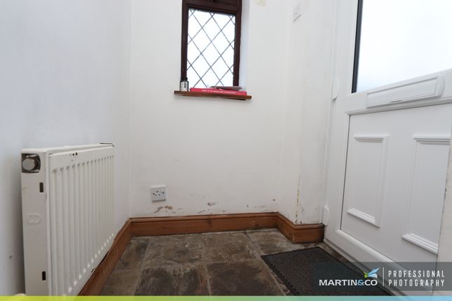 Machen Cottage, 55, Commercial Road, Caerphilly, South Wales photo 4