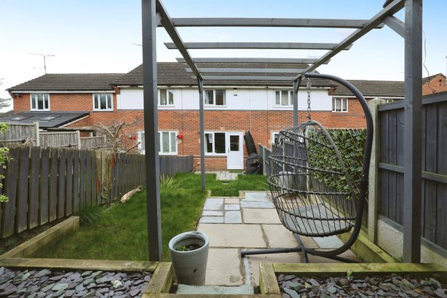 Town house for sale in Deepwell View, Halfway, Sheffield