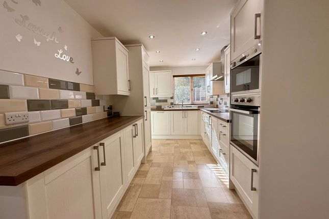22, Arthur Street, Swadlincote photo 2