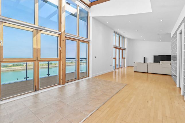 Flat for sale in Bimini Court, 3 Midway Quay, Eastbourne, East Sussex