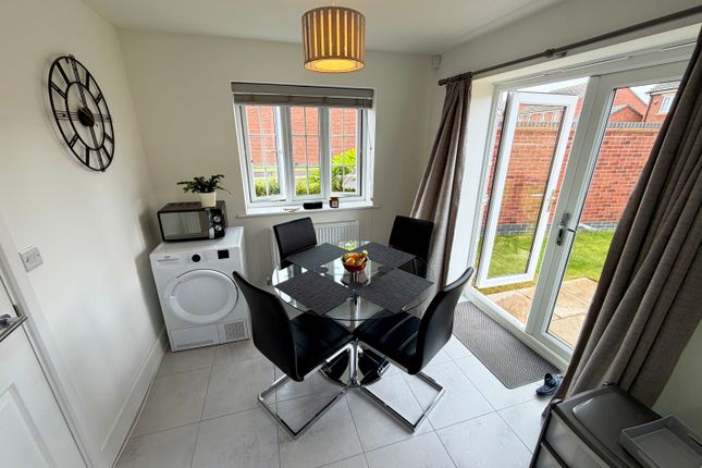 43, Loughborough photo 5