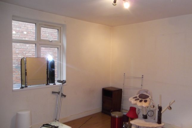 264A , Victoria road east , leicester photo 3