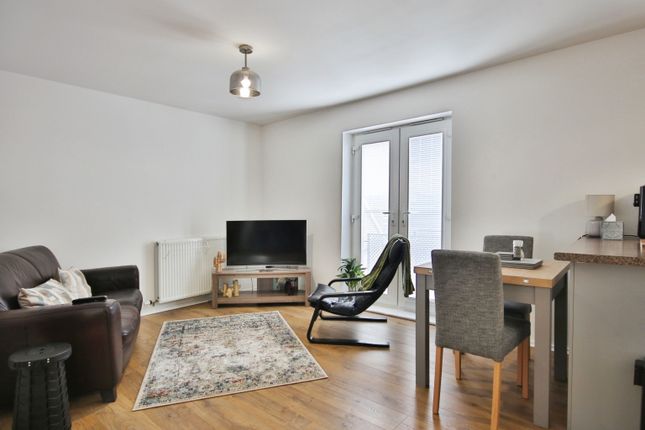 Apartment 5, 17 Sandwell Park, Hull photo 3