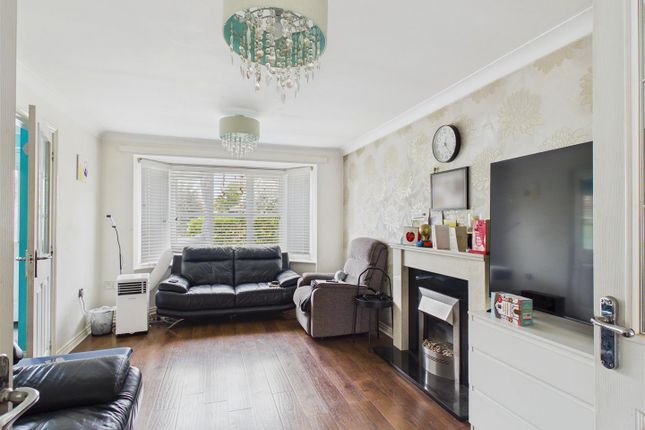 34, Bowood Close, Stockton-On-Tees photo 2